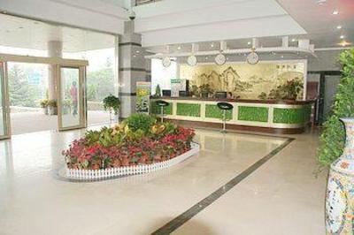 фото отеля Super 8 Qingdao Fuzhou North Road