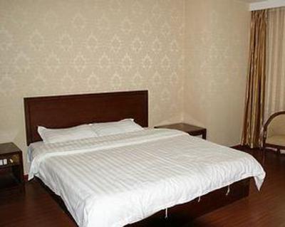 фото отеля Super 8 Qingdao Fuzhou North Road