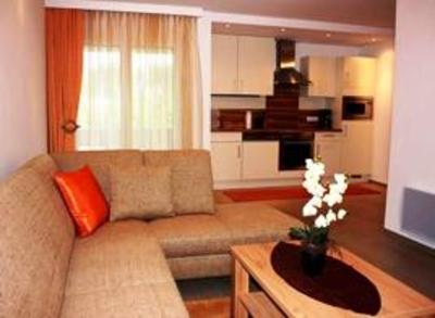 фото отеля Pension & Ferienwohnungen Goldene Rose Villach