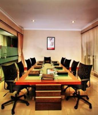 фото отеля Swiss Belhotel Borneo Samarinda