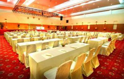 фото отеля Swiss Belhotel Borneo Samarinda