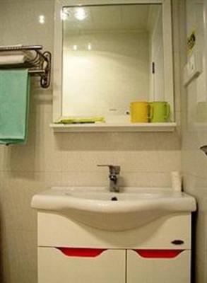 фото отеля Lijing Youth Apartment Hotel
