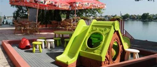 фото отеля Hotel Senec Relax