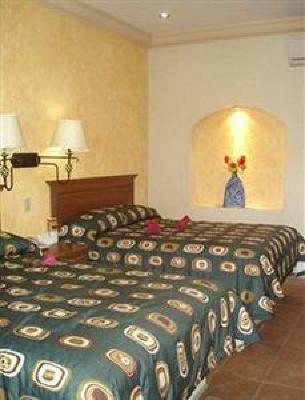фото отеля Hacienda Suites Loreto
