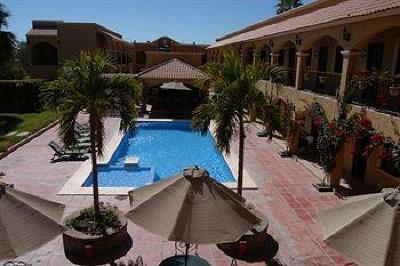 фото отеля Hacienda Suites Loreto