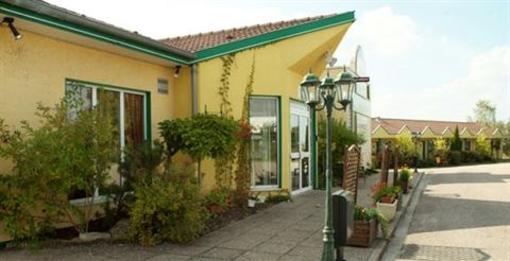 фото отеля Hotel des Portes De Meuse Pagny-sur-Meuse
