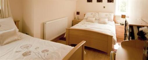 фото отеля Winchfawr Lodge Merthyr Tydfil