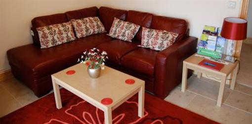 фото отеля Winchfawr Lodge Merthyr Tydfil