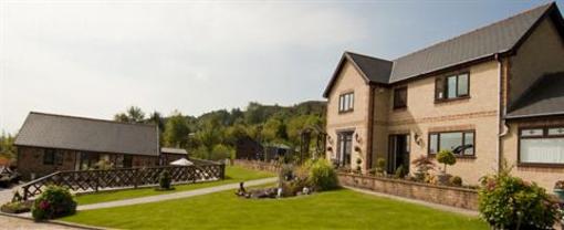 фото отеля Winchfawr Lodge Merthyr Tydfil