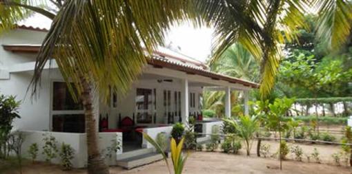 фото отеля Hotel Awale Plage