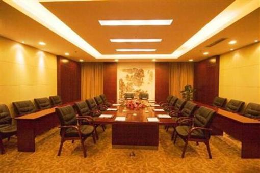 фото отеля Xifeng Hotel