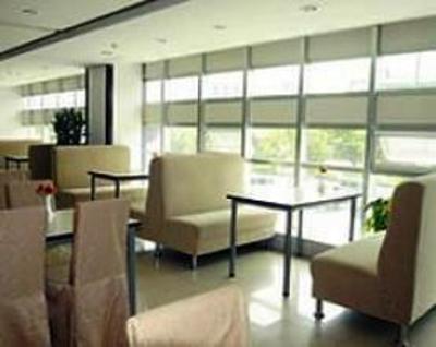 фото отеля JJ Inns Yantai Changjiang Road