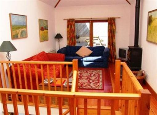 фото отеля Adventure Cottages Totnes