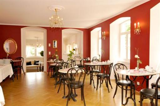 фото отеля Hotel Altes Theater Garni