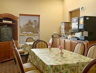 фото отеля Super 8 Motel Pascagoula