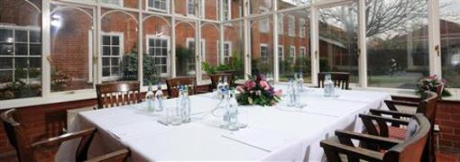 фото отеля Old Brewery House Hotel Reepham