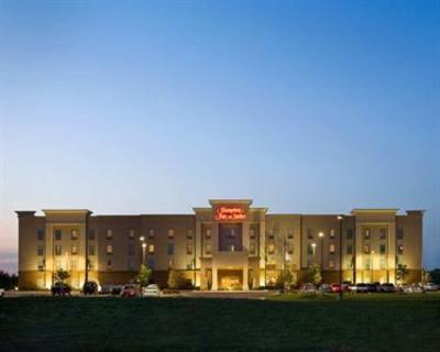 фото отеля Hampton Inn & Suites Wichita-Northeast