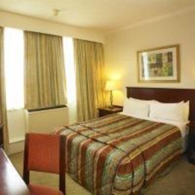 фото отеля Garden Court OR Tambo International Airport Hotel Kempton Park