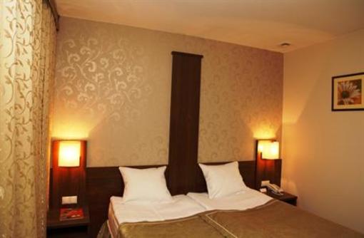 фото отеля Hotel Na Polboru