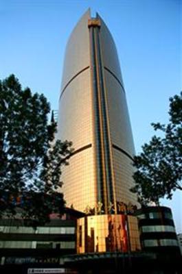 фото отеля Golden Crown Tower