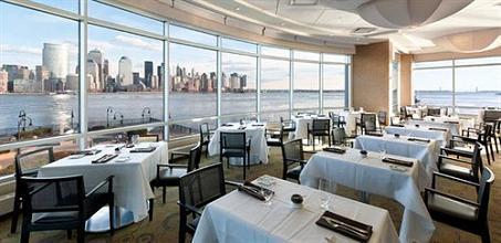 фото отеля Hyatt Regency Jersey City on the Hudson