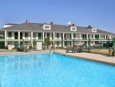 фото отеля Super 8 Motel Clinton (Tennessee)