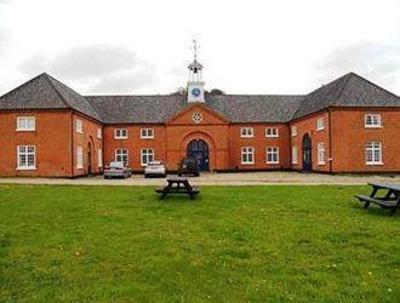 фото отеля The Stables at Henham Park