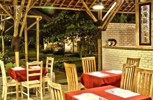 фото отеля Kebun Mawar Situhapa