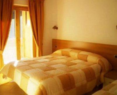 фото отеля Albergo Residence Baita dei Pini