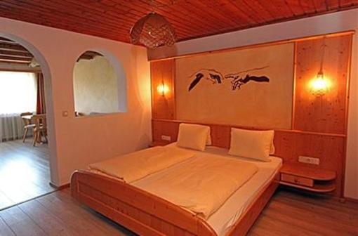 фото отеля Forsthof Apartments St. Johann im Pongau