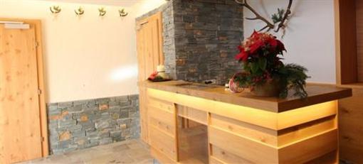 фото отеля Forsthof Apartments St. Johann im Pongau