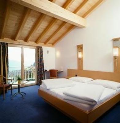 фото отеля Berghotel Tgantieni