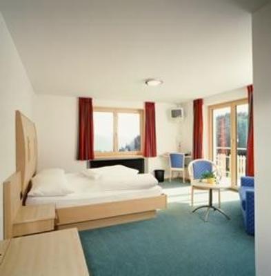 фото отеля Berghotel Tgantieni