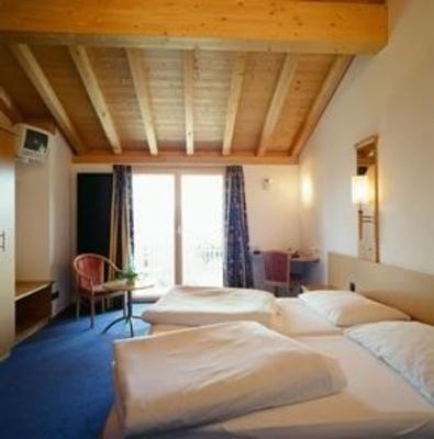 фото отеля Berghotel Tgantieni