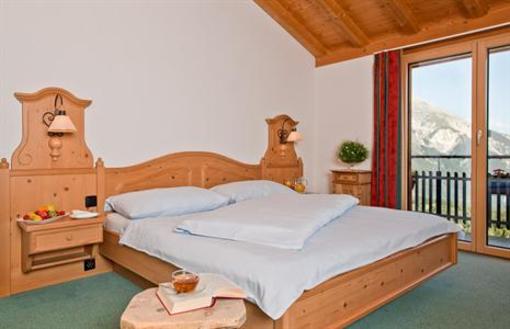 фото отеля Berghotel Tgantieni