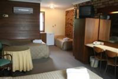 фото отеля Tudor Lodge Motel Toowoomba