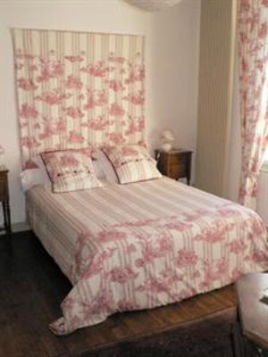 фото отеля Chambres d'Hotes Les Charmettes