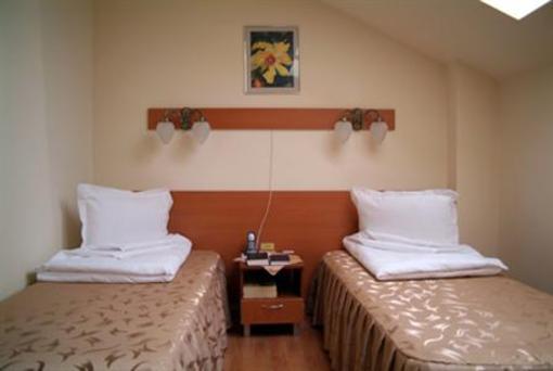 фото отеля Transit Hotel Oradea