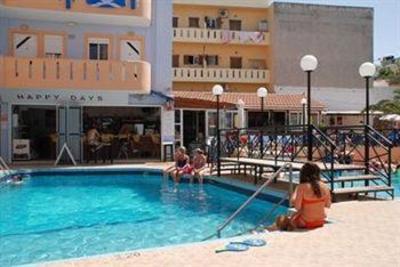 фото отеля Happy Days Hotel and Bungalows