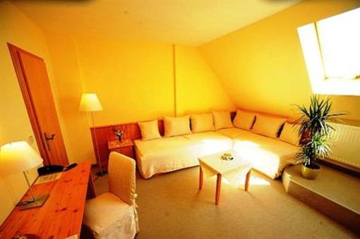 фото отеля Hotel Fichtelberghaus