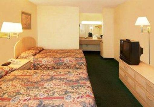 фото отеля Econo Lodge Christiansburg
