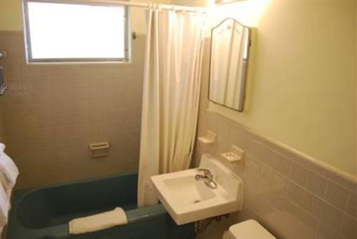 фото отеля Crystal Sands Hotel Gay Male Resort