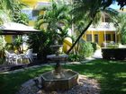 фото отеля Crystal Sands Hotel Gay Male Resort