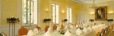 фото отеля Hotel Schloss Edesheim