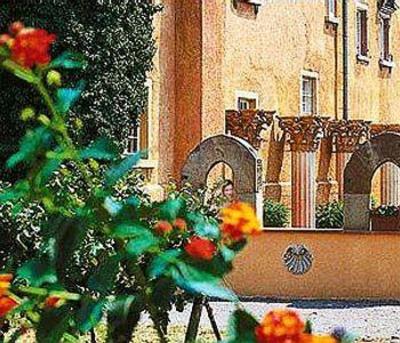 фото отеля Hotel Schloss Edesheim