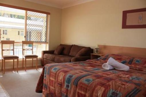 фото отеля Country Roads Motor Inn Gayndah