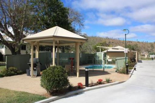 фото отеля Country Roads Motor Inn Gayndah