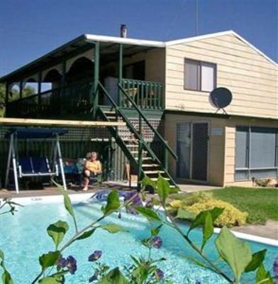 фото отеля Broadwater Bed And Breakfast Busselton