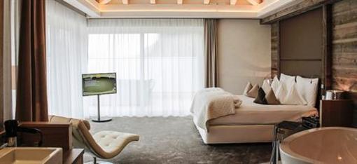фото отеля Sport & Wellnessresort Quellenhof