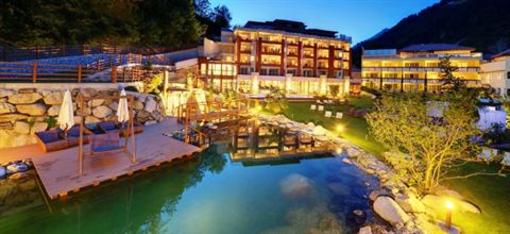фото отеля Sport & Wellnessresort Quellenhof